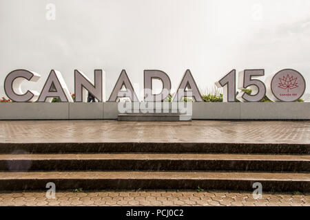 Niagara, Ontario Canada Canada 150 06.09.2017 signer construit au Chutes du Niagara pour commémorer le 150e anniversaire de la Confédération en 2017 Banque D'Images