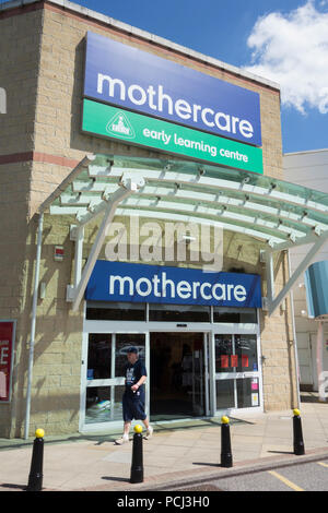 Mothercare Children's clothing store extérieur, Kew Retail Park, Bessant Drive, Richmond, London, TW9, UK Banque D'Images