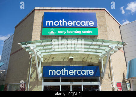 Mothercare Children's clothing store extérieur, Kew Retail Park, Bessant Drive, Richmond, London, TW9, UK Banque D'Images