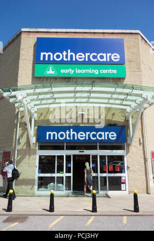 Mothercare Children's clothing store extérieur, Kew Retail Park, Bessant Drive, Richmond, London, TW9, UK Banque D'Images