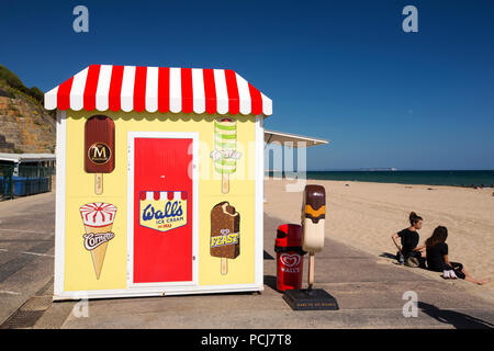 Un kiosque sur le promenade de Bournemouth, Dorset, UK. Banque D'Images