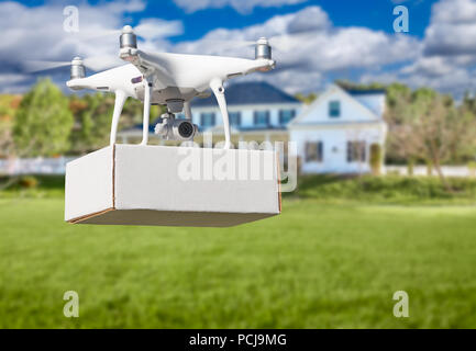 Système d'avions sans pilote (UAV) Drone Quadcopter Forfait livraison à la maison. Banque D'Images