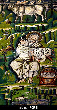 Moïse recevant la loi, Basilique de San Vitale AD 547 6e siècle dans la région de Ravenna - mosaïques ( la fin de la période romaine et byzantine, l'architecture) Émilie-romagne - Italie du Nord. Dix Commandements Banque D'Images