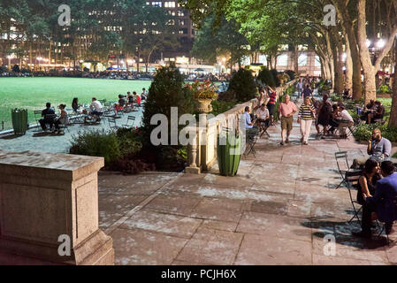 Nuits d'été à Bryant Park Banque D'Images