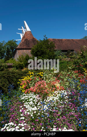 Explosion de couleurs à Great Dixter Banque D'Images