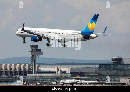 L'aéroport de Francfort / Main, FRA, Fraport, Boeing 757-300 Condor, approcher, Banque D'Images