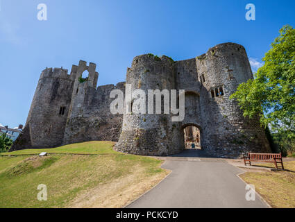 L'entrée principale pour le château de Chepstow, au Pays de Galles Banque D'Images