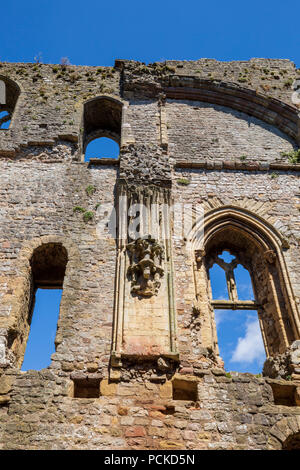 L'intérieur de la Grande Tour, le château de Chepstow, au Pays de Galles Banque D'Images