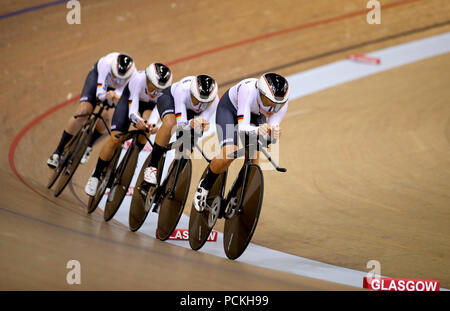 Les femmes allemandes Poursuite par équipe dirigée par Gudrun Stock en qualifications au cours de la première journée du championnat d'Europe 2018 au vélodrome Sir Chris Hoy, Glasgow. ASSOCIATION DE PRESSE Photo. Photo date : Jeudi 2 août 2018. Voir l'activité de l'histoire du sport. Crédit photo doit se lire : John Walton/PA Wire. RESTRICTIONS : usage éditorial uniquement, pas d'utilisation commerciale sans l'permissionduring le premier jour du championnat d'Europe 2018 au vélodrome Sir Chris Hoy, Glasgow. ASSOCIATION DE PRESSE Photo. Photo date : Jeudi 2 août 2018. Voir l'activité de l'histoire du sport. Crédit photo doit se lire : John Walton/PA Wire. RE Banque D'Images