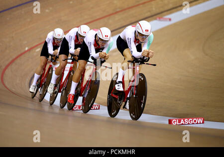 Suisse hommes poursuite de l'équipe menée par Frank Pasche en qualifications pendant le premier jour des Championnats d'Europe 2018 au Vélodrome Sir Chris Hoy, Glasgow. APPUYEZ SUR ASSOCIATION photo. Date de la photo: Jeudi 2 août 2018. Voir PA Story SPORT européen. Le crédit photo devrait se lire: John Walton/PA Wire. Pendant le premier jour des Championnats d'Europe 2018 au Vélodrome Sir Chris Hoy, Glasgow. APPUYEZ SUR ASSOCIATION photo. Date de la photo: Jeudi 2 août 2018. Voir PA Story SPORT européen. Le crédit photo devrait se lire comme suit : John Walton/PA Wire. Banque D'Images