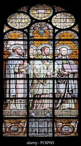 Saint François Xavier, vitrail dans l'église Saint Augustin à Paris, France Banque D'Images