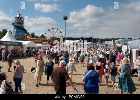 Le Palais de Blenheim, au Royaume-Uni. 3 août 2018. Les foules lors de la deuxième journée de Countryfile vivre qui est sur pour quatre jours à Blenheim Palace Photo : Ric Mellis 3/8/2018 Credit : Ric Mellis/Alamy Live News Banque D'Images