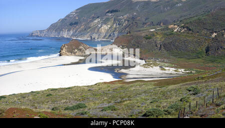 L'Embouchure de la Petite Rivière Sur, Big Sur, CA Banque D'Images