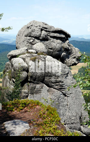 Montagne de la table ou Heuscheuergebirge Stołowe Montagne (ex) de montagnes en Stołowe Mountains National Park, karlow (ancien karlsberg), Pologne Banque D'Images