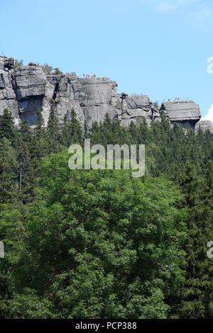 Montagne de la table ou Heuscheuergebirge Stołowe Montagne (ex) de montagnes en Stołowe Mountains National Park, karlow (ancien karlsberg), Pologne Banque D'Images