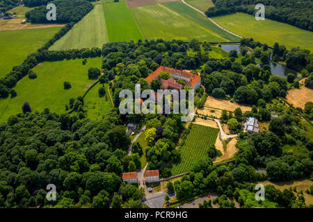 Cappenberg Castle dans Selm-Cappenberg avec collégiale et Schlossberg, ancienne abbaye Cappenberg est un ancien couvent dans le quartier dans la ville de Cappenberg Selm, Ruhr, Rhénanie du Nord-Westphalie, Allemagne Banque D'Images