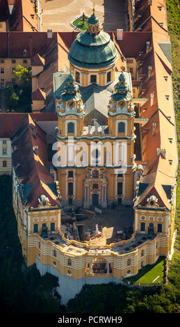 Vue aérienne, monastère bénédictin, UNESCO World Heritage Site, baroque autrichien, abbaye, Abbaye de Melk Wachau, Großpriel, Basse Autriche, Autriche Banque D'Images