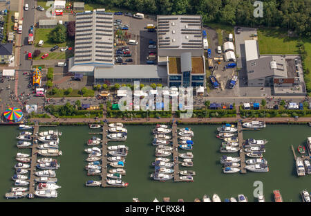 Vue aérienne, canal, canal Datteln-Hamm intérieures, le grand harbour festival dans la Marina, Ruenthe Bergkamen, Ruhr, Nordrhein-Westfalen, Germany, Europe Banque D'Images