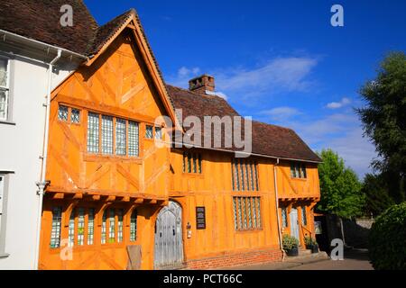 Petit hall House and Garden Market Place Lavenham Suffolk UK 2018 Banque D'Images