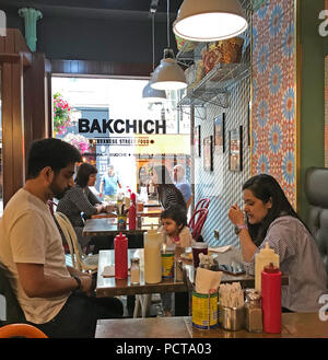 Bakchich, Restaurant Libanais 54 Bold St, Liverpool, UK, L1 4ER Banque D'Images