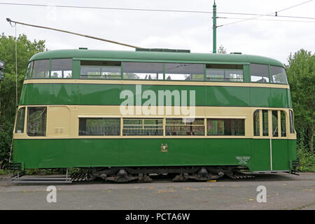 Wirral Tramway public, Crème Vert Pierhead Brownlow hill tram, Merseyside, North West England, UK Banque D'Images