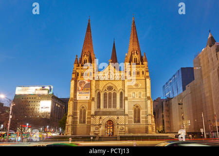 La Cathédrale St Paul à Melbourne, Victoria, Australie, Océanie Banque D'Images