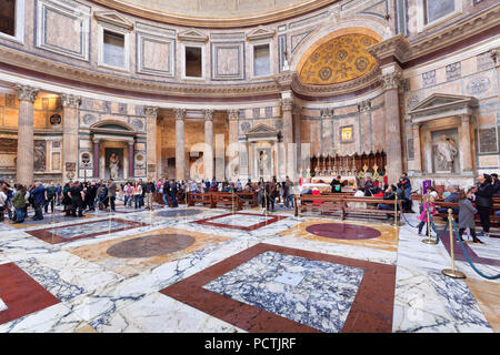 Chambre coupole du Panthéon, Rome, Latium, Italie Banque D'Images