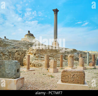 Le Al Amoud Sawari site archéologique préservé dispose de la colonne de Pompée - la colonne de la victoire de Dioclétien et les ruines de Temple Serapeum Grec, de Banque D'Images