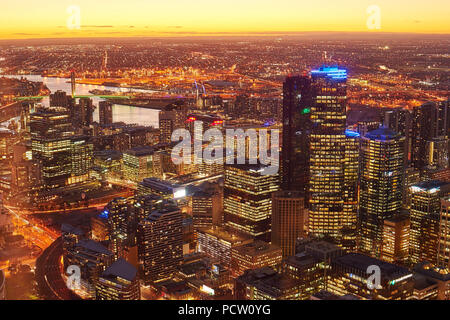 Vue depuis la Tour Eureka sur la rivière Yarra et le Rialto Towers, Melbourne, Victoria, Australie, Océanie Banque D'Images