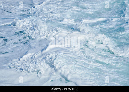 Paysage (l'Nobbies), déferlante au printemps sur l'île Phillip, Melbourne, Victoria, Australie, Océanie Banque D'Images