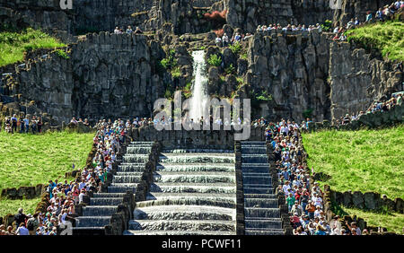 Jeux d'eau dans le célèbre le parc Bergpark Wilhelmshöhe à Kassel, Allemagne Banque D'Images