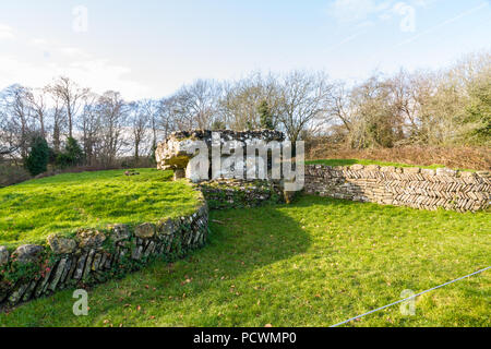 Tinkinswood chambre funéraire, chambré cairn depuis longtemps. Sud du Pays de Galles, Royaume-Uni. Banque D'Images