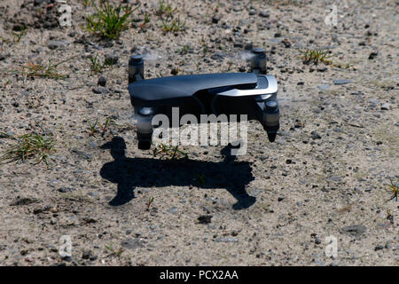 (Die neue) DJI Air Drohne Mavic, Brandebourg. Banque D'Images