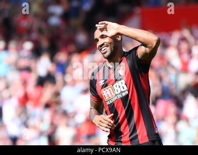 Stade de vitalité, Bournemouth, Royaume-Uni. 4 Août, 2018. Pré saison friendly football, AFC Bournemouth contre Marseille ; Callum Wilson du célèbre Bournemouth Bournemouth notation crédit cinquième but : Action Plus Sport/Alamy Live News Banque D'Images