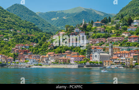 Argegno, village idyllique sur le lac de Côme, Lombardie, Italie. Banque D'Images