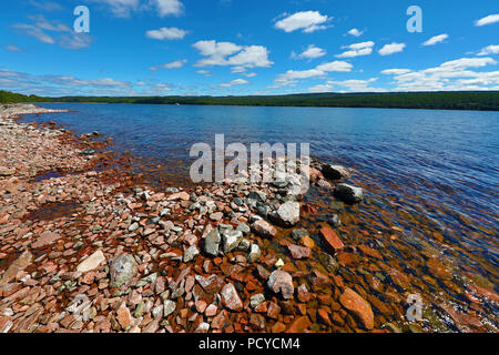 Le Loch Ness dans les Highlands, Ecosse Banque D'Images