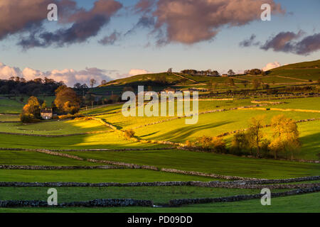 Vue sur le Pic Blanc à près de Alstonefield Ashbourne. Banque D'Images