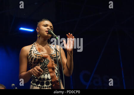 Rome, Italie. 09Th Aug 2018. Lizz Wright, une jeune chanteuse d'une petite ville de Géorgie, a commencé à chanter du gospel et à jouer du piano à l'église, puis s'intéresse à la musique jazz et blues. Credit : Leo Claudio De Petris/Pacific Press/Alamy Live News Banque D'Images