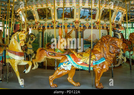 Managerie Dentzel carrousel, Glen Echo Park, MacArthur Boulevard, Glen Echo, Maryland Banque D'Images