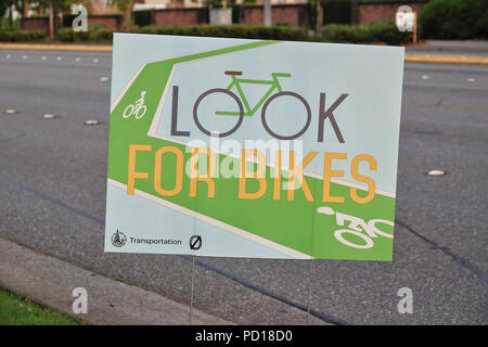 'Chercher' vélos panneau près d'une route dans la région de Bellevue, WA, USA Banque D'Images