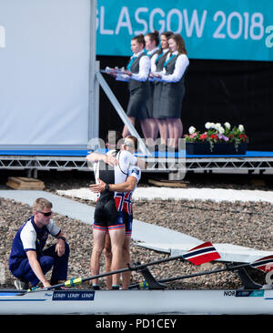 Glasgow, Ecosse, dimanche, 5 août 2018, dernier deux de couple masculin poids léger, médaillé d'or, NI LM2X, Bow, Kristoffer brun et sont STRANDLI, jeux européens, l'Aviron, Strathclyde Park, North Lanarkshire, © Peter SPURRIER/Alamy Live News Banque D'Images