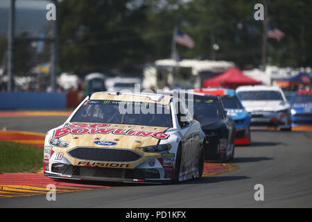 5 août 2018 - Watkins Glen, New York, États-Unis d'Amérique - Aric Almirola (10) au cours de la position de batailles pour aller au bowling au Glen à Watkins Glen International, à Watkins Glen, New York. (Crédit Image : © Justin R. Noe Asp Inc/ASP via Zuma sur le fil) Banque D'Images