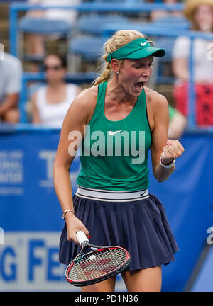 Washington, USA. 5 août 2018 : Donna Vekic célèbre un moment pendant la finale de l'Open de tennis de Citi match à Rock Creek Park, à Washington DC. Justin Cooper/CSM Banque D'Images