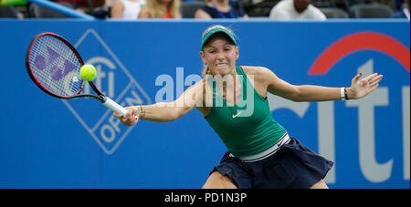 Washington, USA. 5 août 2018 : Donna Vekic s'étend sur une photo lors de la finale de l'Open de tennis de Citi match à Rock Creek Park, à Washington DC. Justin Cooper/CSM Banque D'Images