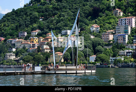 Sur Como Lago di Como (Lac de Côme) est un lac d'origine glaciaire de Lombardie Italie italien . Banque D'Images