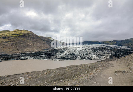 Solheimajokull est un glacier de la langue du glacier Myrdalsjokull dans le sud de l'Islande Banque D'Images