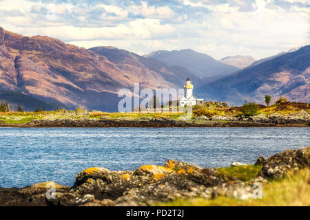 Ornsay Phare dans le Loch Hourn Banque D'Images