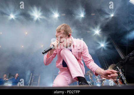 La Norvège, Bergen - 15 juin, 2018. Le rappeur norvégien Cezinando effectue un concert live au cours de la fête de la musique 2018 Bergenfest norvégien de Bergen. (Photo crédit : Gonzales Photo - Jarle H. MEO). Banque D'Images