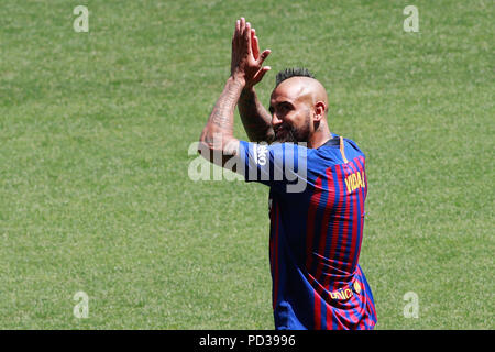 Barcelone, Espagne. Le 6 août 2018. 6e août 2018. Camp Nou, Barcelona, Espagne -Présentation d'Arturo Vidal en tant que nouveau joueur du FC Barcelone, à Barcelone : Crédit7 AFP/ZUMA/Alamy Fil Live News Banque D'Images