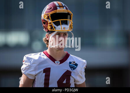 Le 06 août 2018 : Redskins de Washington le receveur Trey Quinn (14) chefs de la pratique champs durant 2018 camp d'entraînement à Bon Secours Redskins de Washington Training Center à Richmond, en Virginie. Taetsch Scott/CSM Banque D'Images